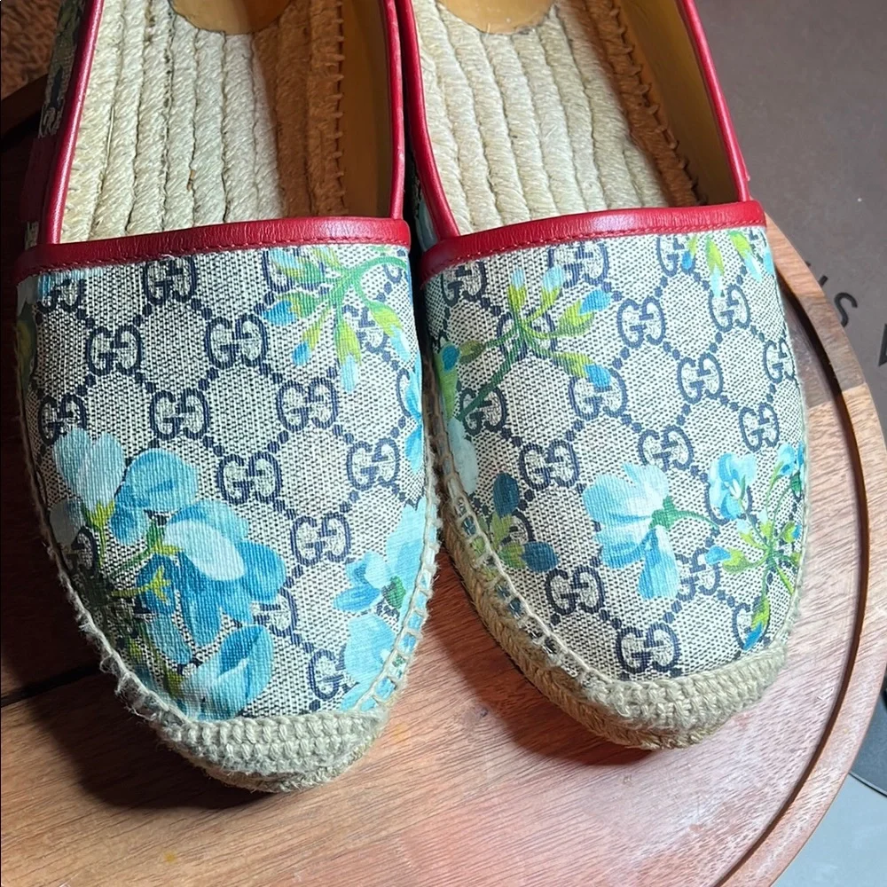Gucci Blooms Espadrilles with Monogram Design Red and Blue